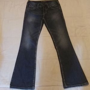 Silver Suki Boot 27x32 Embroidered Flaps